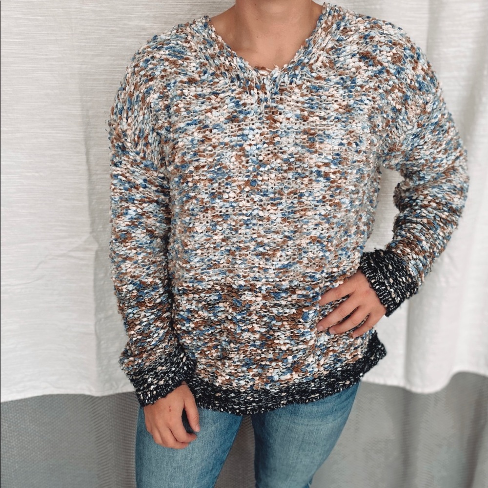 Popcorn blue multi-colored sweater